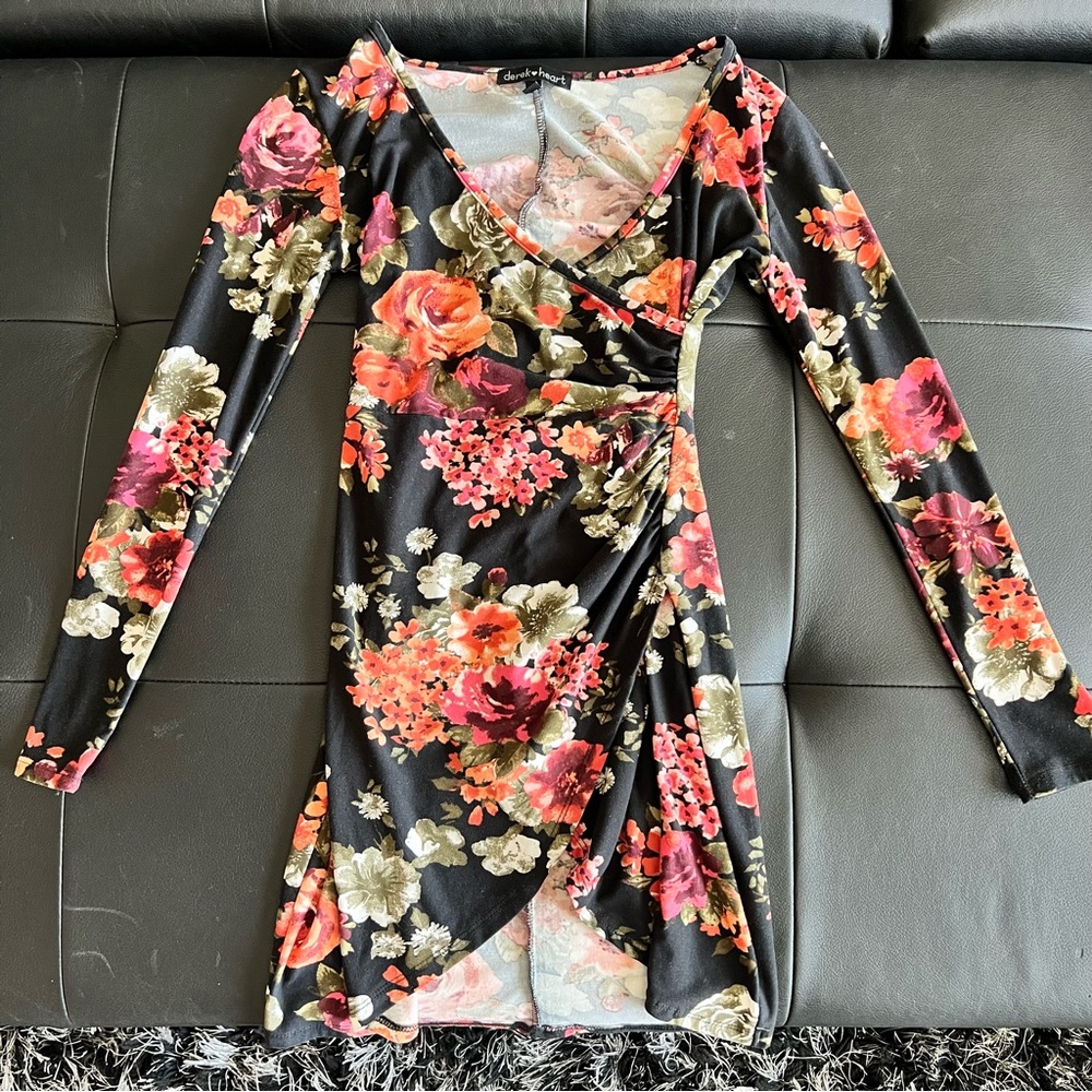 Derek Heart Black and Pink Floral Long Sleeve Dress